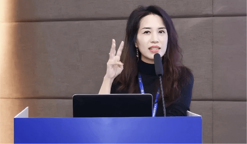 观心诊所互联网医院首席治疗师 张露佳